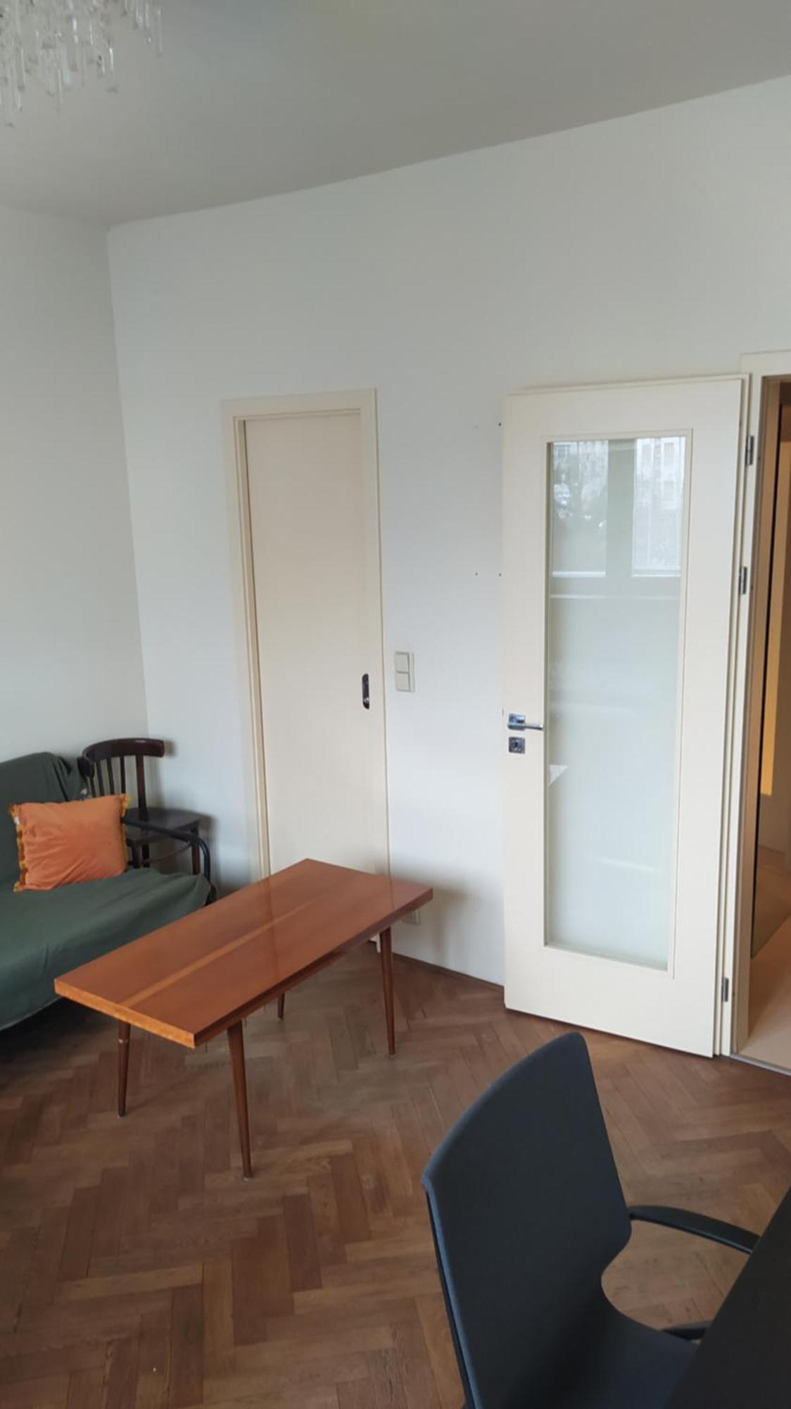 Homestay Spacious In 6 Near Center Prague