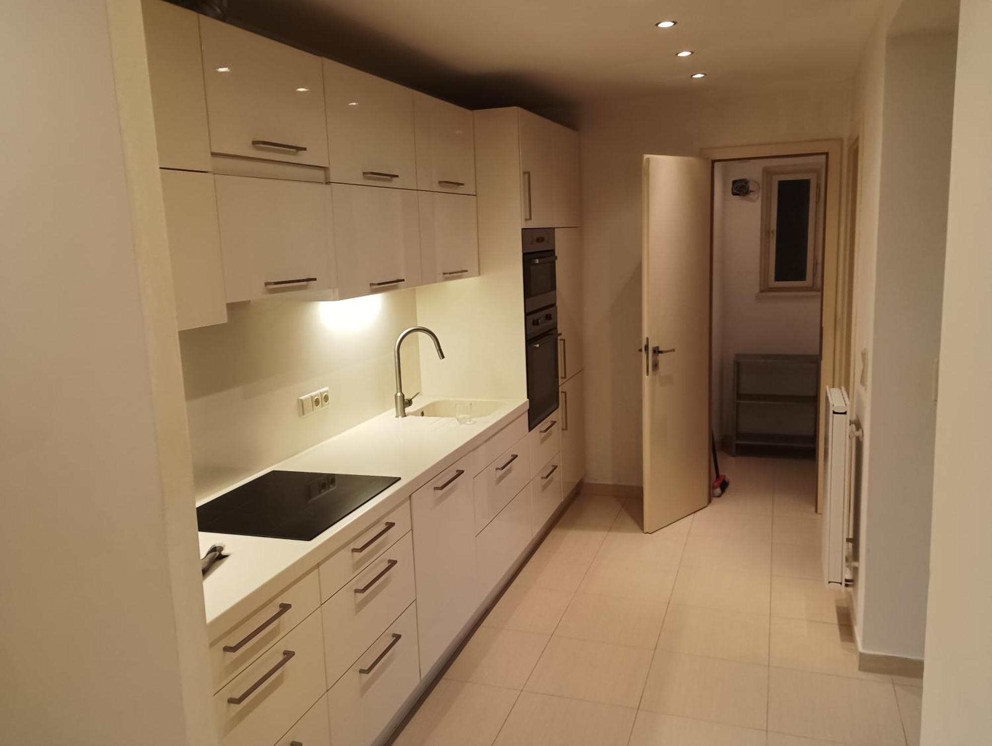 Homestay Spacious In 6 Near Center
